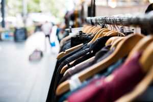 Outplacement in de retailbranche: ondersteuning bij loopbaanwisseling en sollicitatieproces na reorganisatie