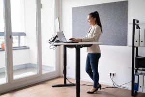 Home Elektrische zit-sta bureau met digitale bediening voor ergonomisch werken thuis en op kantoor